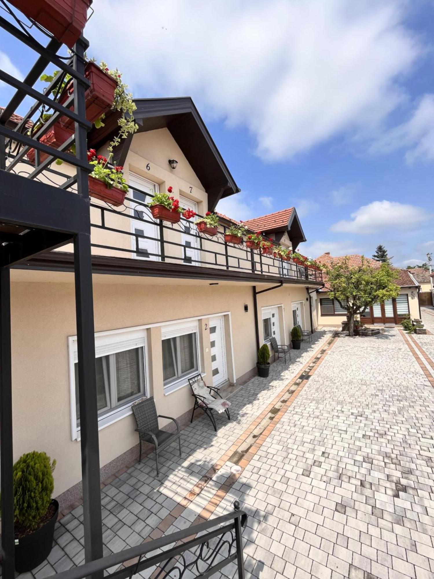 Kovac Residence Zrenjanin Exterior foto
