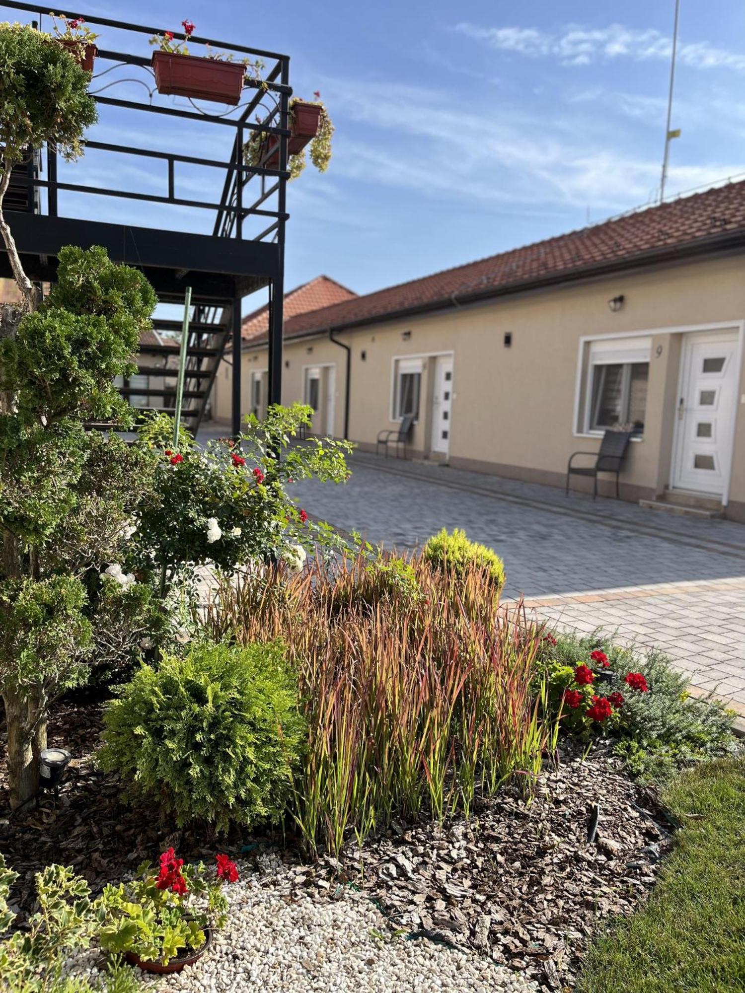 Kovac Residence Zrenjanin Exterior foto